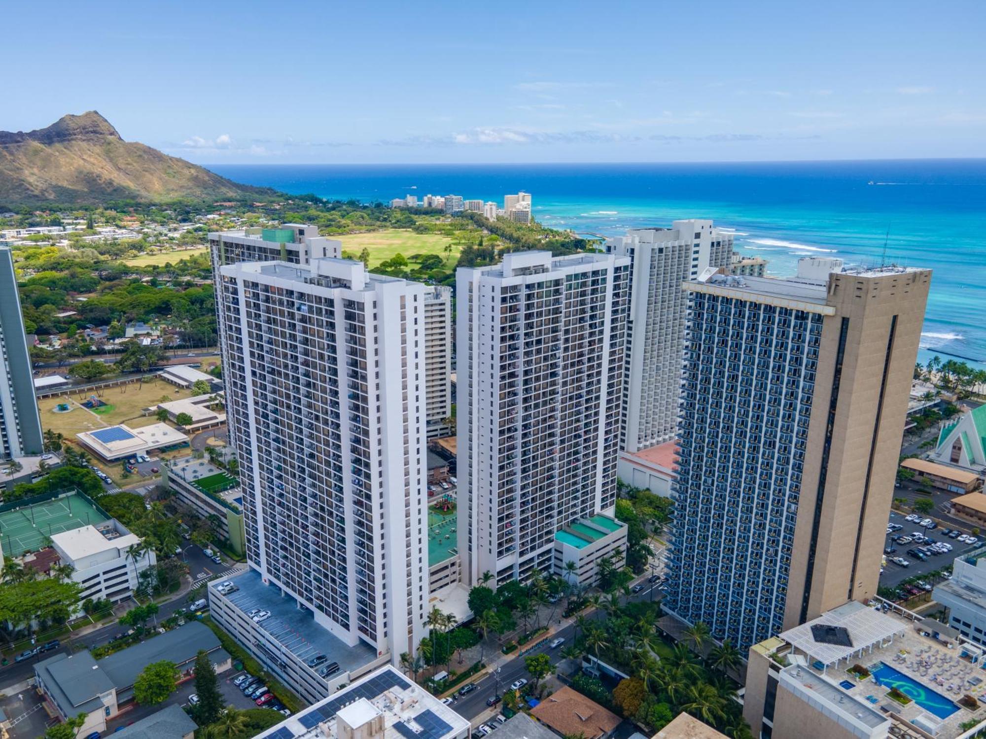 Waikiki Escapade Mountain Views Condo, Steps To Beach With Parking Perk Honolulu Exterior foto